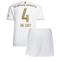 Bayern Munich Matthijs de Ligt #4 Fotballklær Bortedraktsett Barn 2022-23 Kortermet (+ korte bukser)